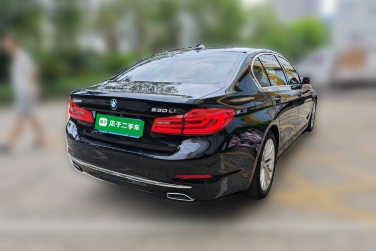 Used BMW 5 Series 2019 530Li Leading Model Luxury Package Rear Right 45 Deg