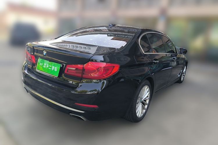 Used BMW 5 Series 2019 Facelifted 525Li Luxury Package Rear Right 45 Deg