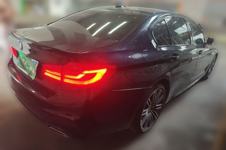 Used BMW 5 Series 2019 530Li Leading Model M Sport Package Rear Right 45 Deg