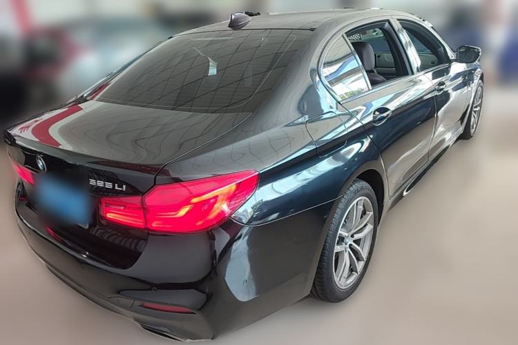 Used BMW 5 Series 2019 525Li M Sport Package Rear Right 45 Deg