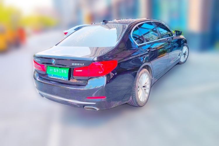 Used BMW 5 Series 2019 Facelifted 525Li Luxury Package Rear Right 45 Deg