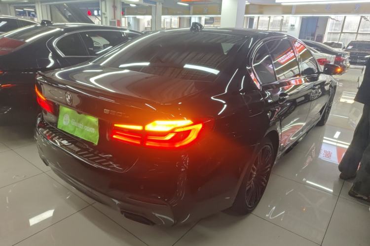Used BMW 5 Series 2019 530Li Leading Model M Sport Package Rear Right 45 Deg