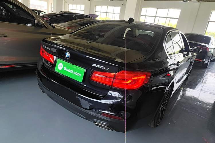 Used BMW 5 Series 2019 Facelifted 530Li Leading Edition M Sport Package Rear Right 45 Deg