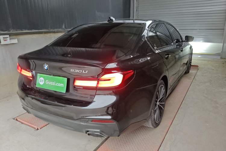 Used BMW 5 Series 2019 Facelifted 530Li xDrive M Sport Package Rear Right 45 Deg