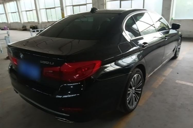 Used BMW 5 Series 2019 530Li Luxury Edition Premium Package Rear Right 45 Deg