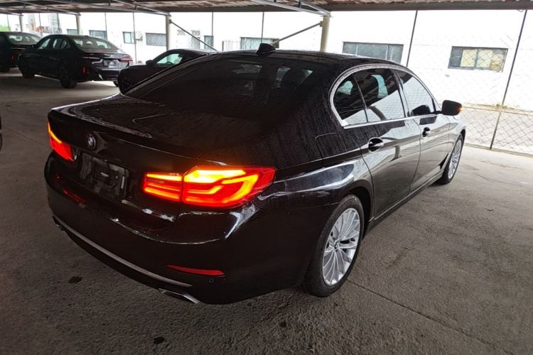 Used BMW 5 Series 2019 Facelifted 530Li Leading Edition Luxury Package Rear Right 45 Deg