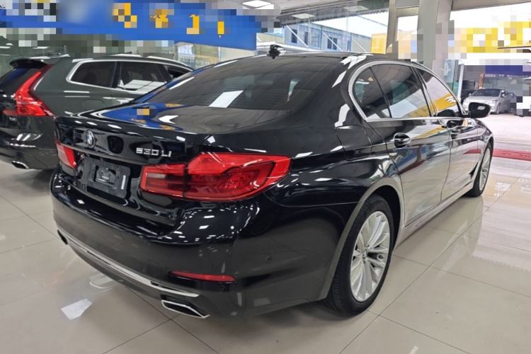 Used BMW 5 Series 2019 Facelifted 530Li Luxury Edition Premium Package Rear Right 45 Deg