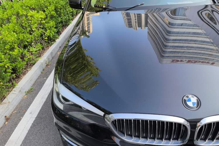 Used BMW 5 Series 2019 525Li Luxury Package Right Front Headlight