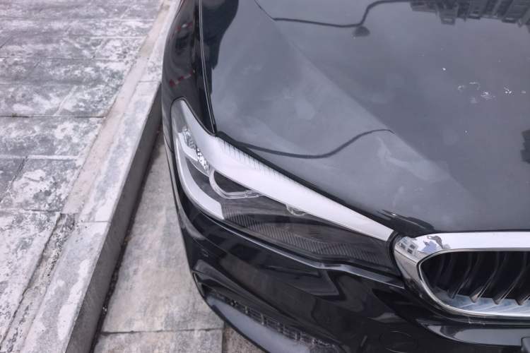 Used BMW 5 Series 2019 525i M Sport Package Right Front Headlight