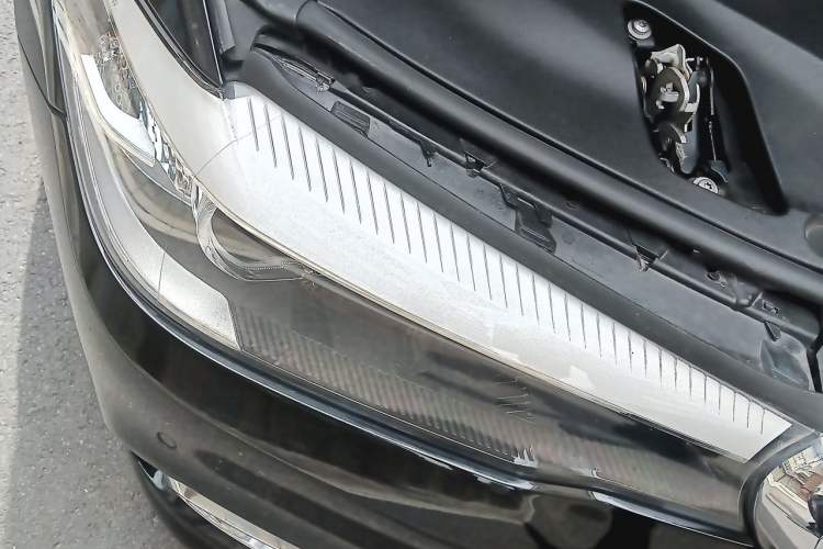 Used BMW 5 Series 2019 Facelifted 530Li Leading Edition Luxury Package Right Front Headlight
