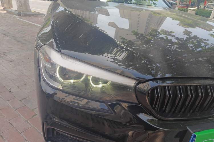 Used BMW 5 Series 2019 525Li M Sport Package Right Front Headlight