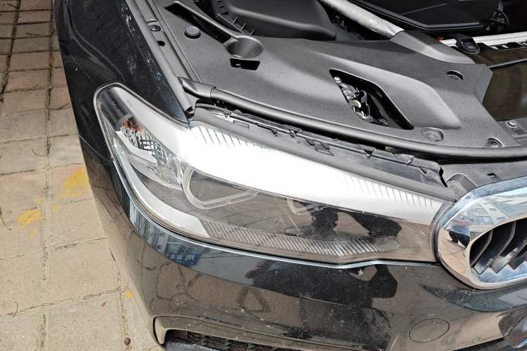 Used BMW 5 Series 2019 525Li M Sport Package Right Front Headlight