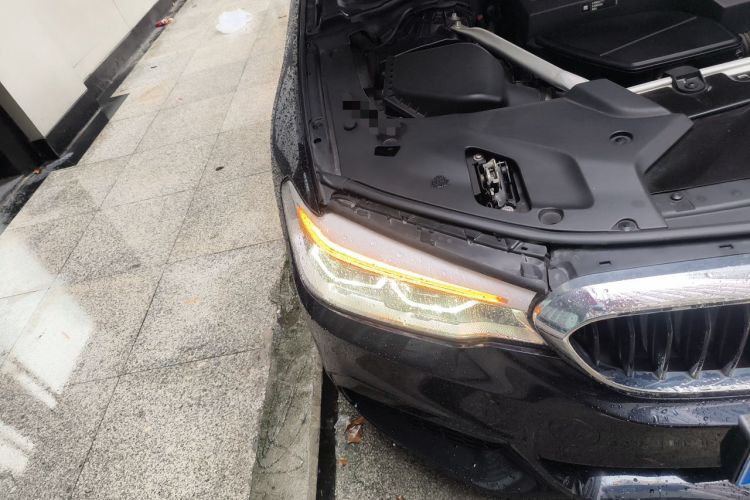 Used BMW 5 Series 2019 Restyled 525Li M Sport Package Right Front Headlight