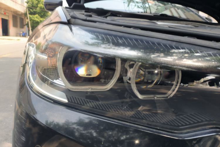 Used BMW 5 Series 2019 530Li Leading Model M Sport Package Right Front Headlight