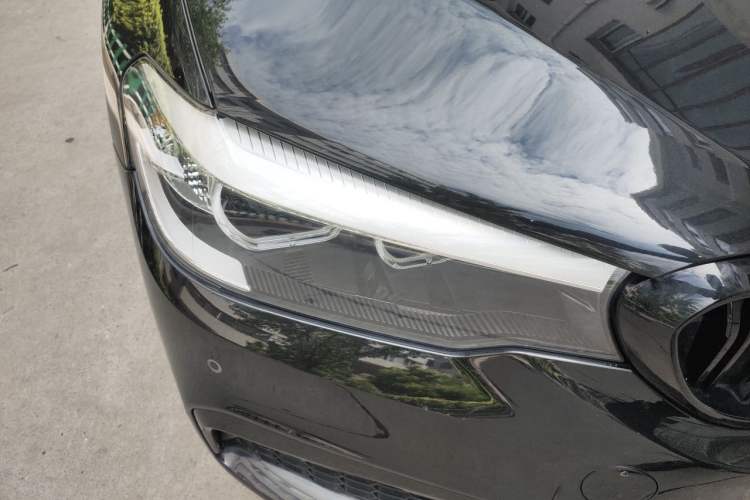 Used BMW 5 Series 2019 Restyled 525Li M Sport Package Right Front Headlight