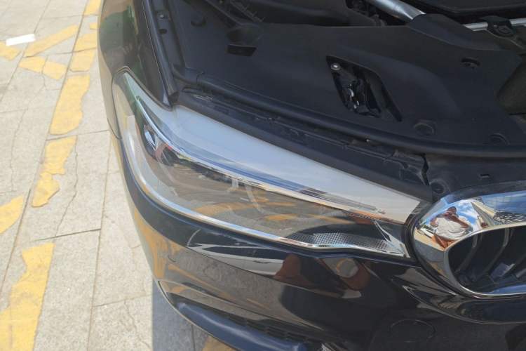 Used BMW 5 Series 2019 525Li M Sport Package Right Front Headlight