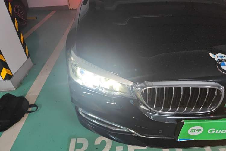 Used BMW 5 Series 2019 525Li Luxury Package Right Front Headlight