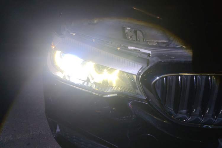 Used BMW 5 Series 2019 525Li M Sport Package Right Front Headlight