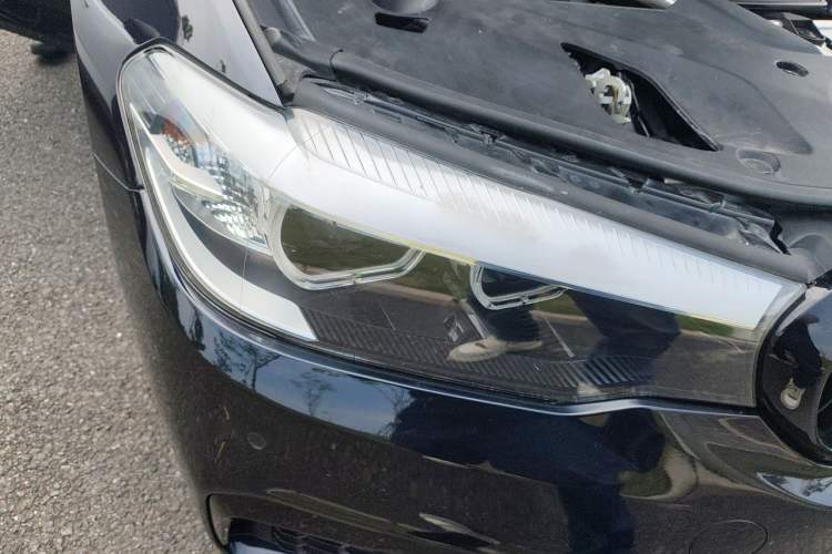 Used BMW 5 Series 2019 Restyled 525Li M Sport Package Right Front Headlight