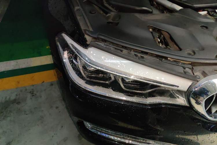 Used BMW 5 Series 2019 530Li Luxury Edition Premium Package Right Front Headlight