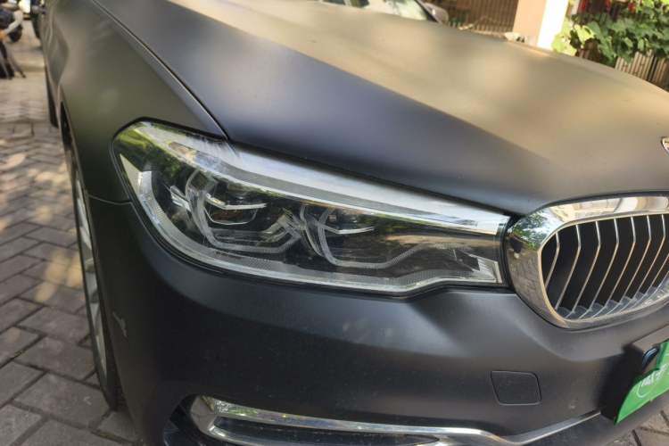 Used BMW 5 Series 2019 Facelifted 530Li Luxury Edition Premium Package Right Front Headlight
