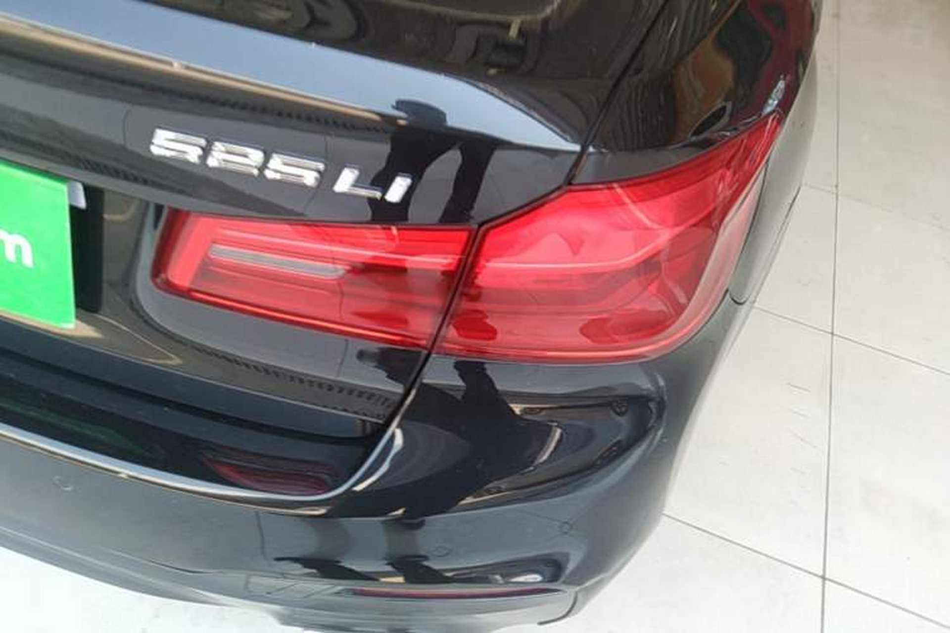 Used BMW 5 Series 2019 525Li M Sport Package Right Rear Taillight