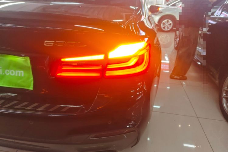 Used BMW 5 Series 2019 530Li Leading Model M Sport Package Right Rear Taillight