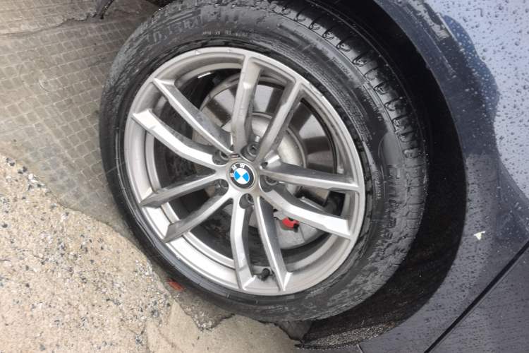 Used BMW 5 Series 2019 525i M Sport Package Right Rear Wheel Hub