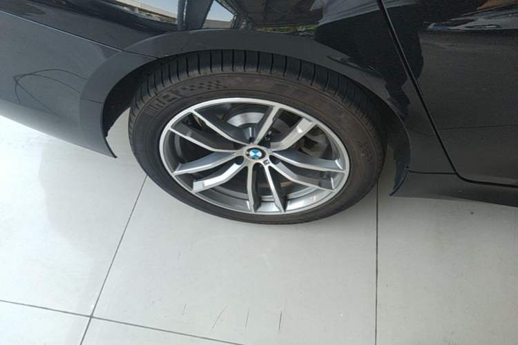 Used BMW 5 Series 2019 525Li M Sport Package Right Rear Wheel Hub