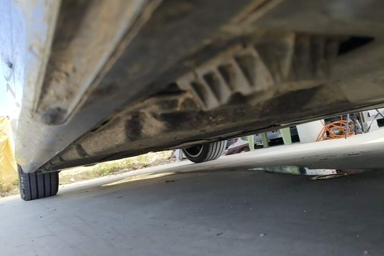 Used BMW 5 Series 2019 530Li Leading Model M Sport Package Right Side Sill