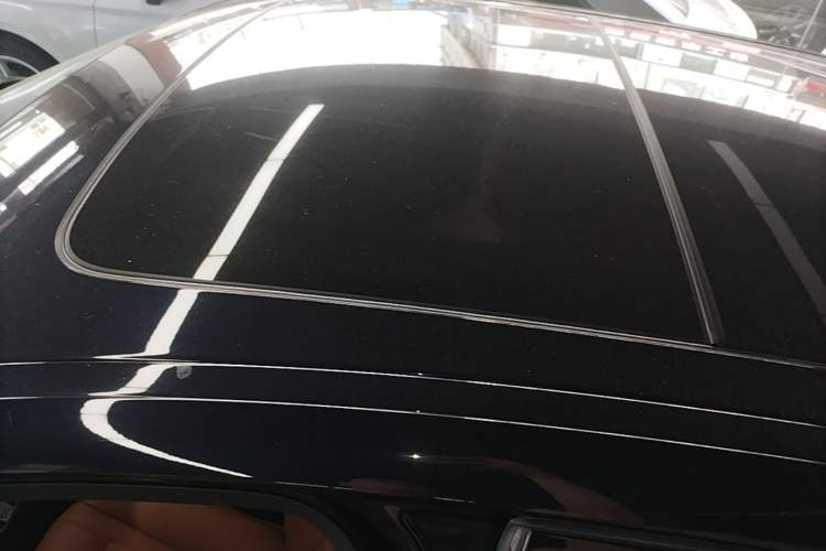 Used BMW 5 Series 2019 Facelifted 530Li Leading Edition M Sport Package Roof