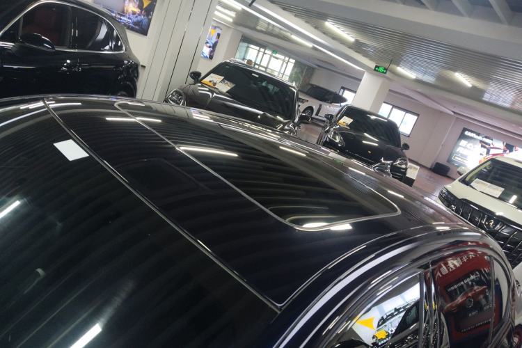 Used BMW 5 Series 2019 525Li M Sport Package Roof
