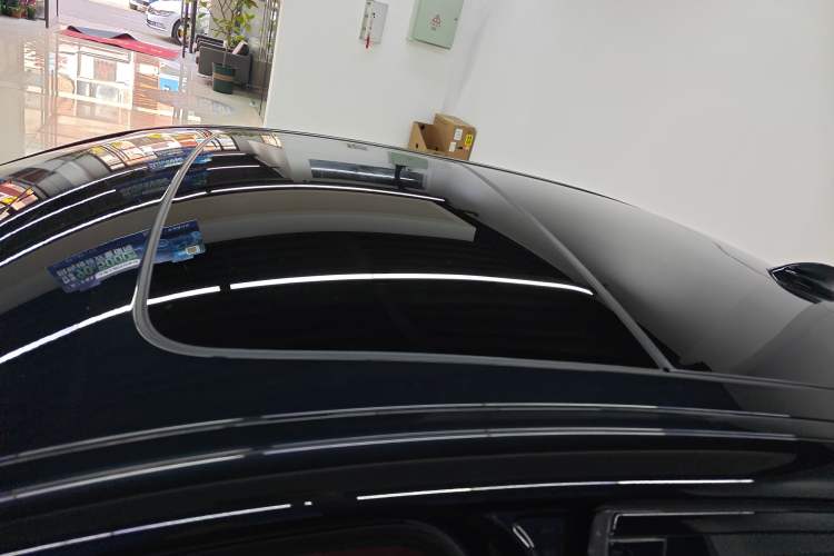Used BMW 5 Series 2019 Facelifted 530Li Leading Edition M Sport Package Roof