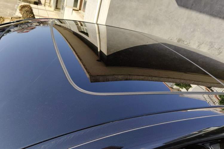 Used BMW 5 Series 2019 530Li Leading Model M Sport Package Roof