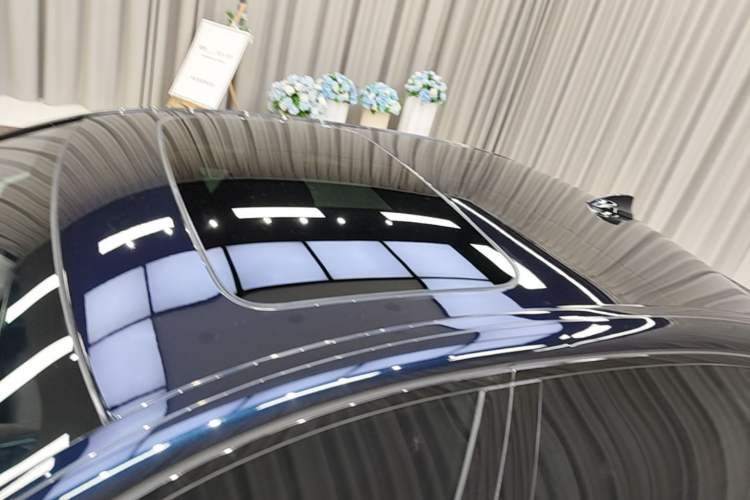 Used BMW 5 Series 2019 525Li M Sport Package Roof