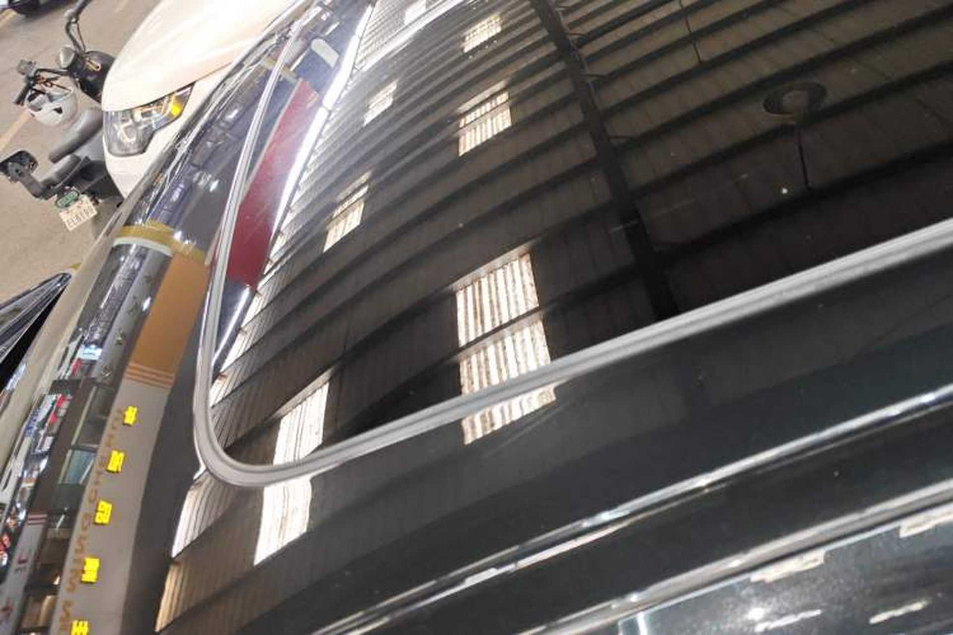Used BMW 5 Series 2019 525Li Luxury Package Roof