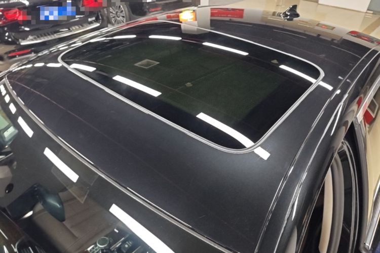 Used BMW 5 Series 2019 Facelifted 525Li Luxury Package Roof
