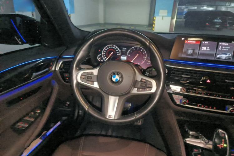 Used BMW 5 Series 2019 525Li M Sport Package Steering Wheel