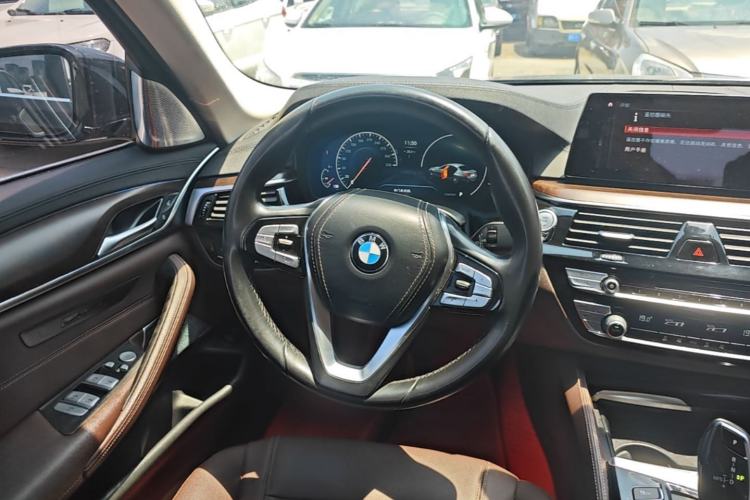 Used BMW 5 Series 2019 Facelifted 525Li Luxury Package Steering Wheel