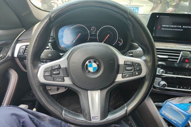 Used BMW 5 Series 2019 525Li M Sport Package Steering Wheel