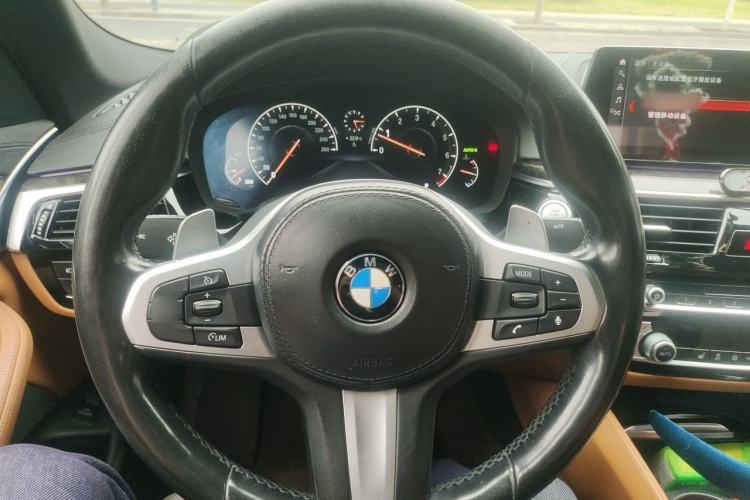 Used BMW 5 Series 2019 530Li Leading Model M Sport Package Steering Wheel
