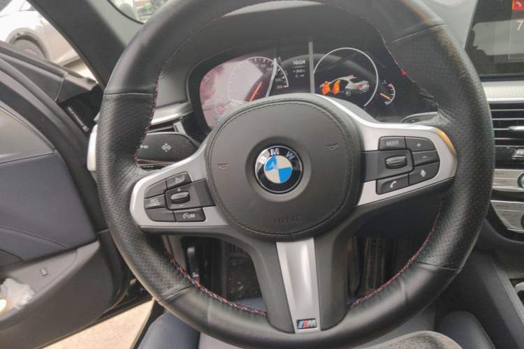 Used BMW 5 Series 2019 525i M Sport Package Steering Wheel