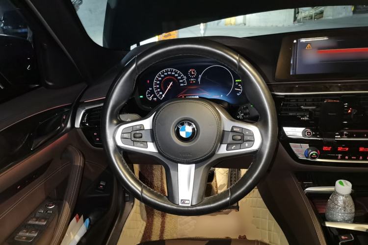 Used BMW 5 Series 2019 525Li M Sport Package Steering Wheel