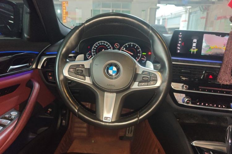 Used BMW 5 Series 2019 530Li Leading Model M Sport Package Steering Wheel