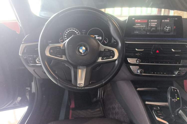 Used BMW 5 Series 2019 525Li M Sport Package Steering Wheel