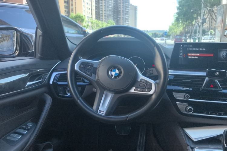 Used BMW 5 Series 2019 525Li M Sport Package Steering Wheel