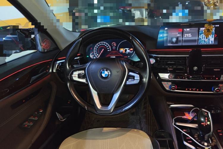 Used BMW 5 Series 2019 Facelifted 525Li Luxury Package Steering Wheel