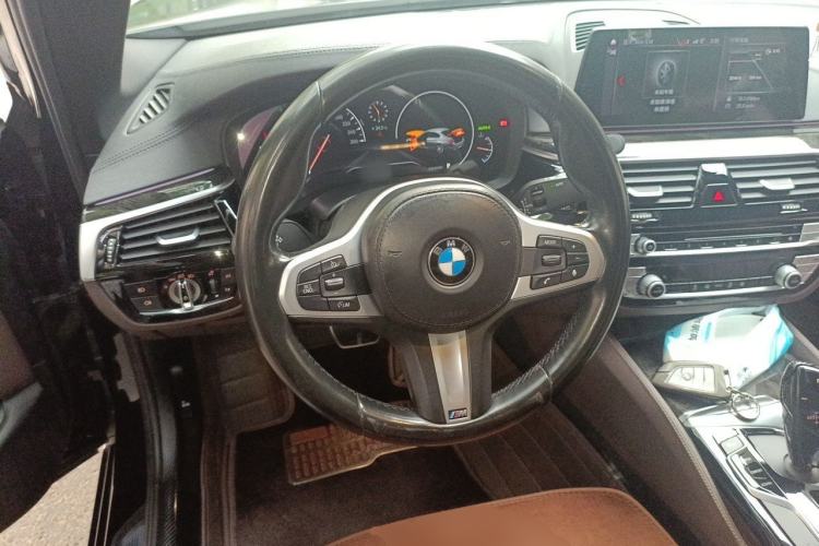 Used BMW 5 Series 2019 525Li M Sport Package Steering Wheel