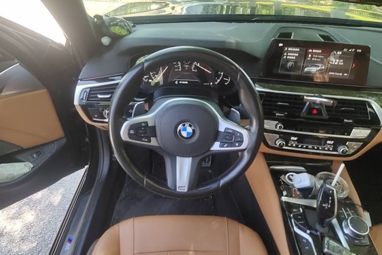 Used BMW 5 Series 2019 Restyled 530Li Luxury Edition M Sport Package Steering Wheel