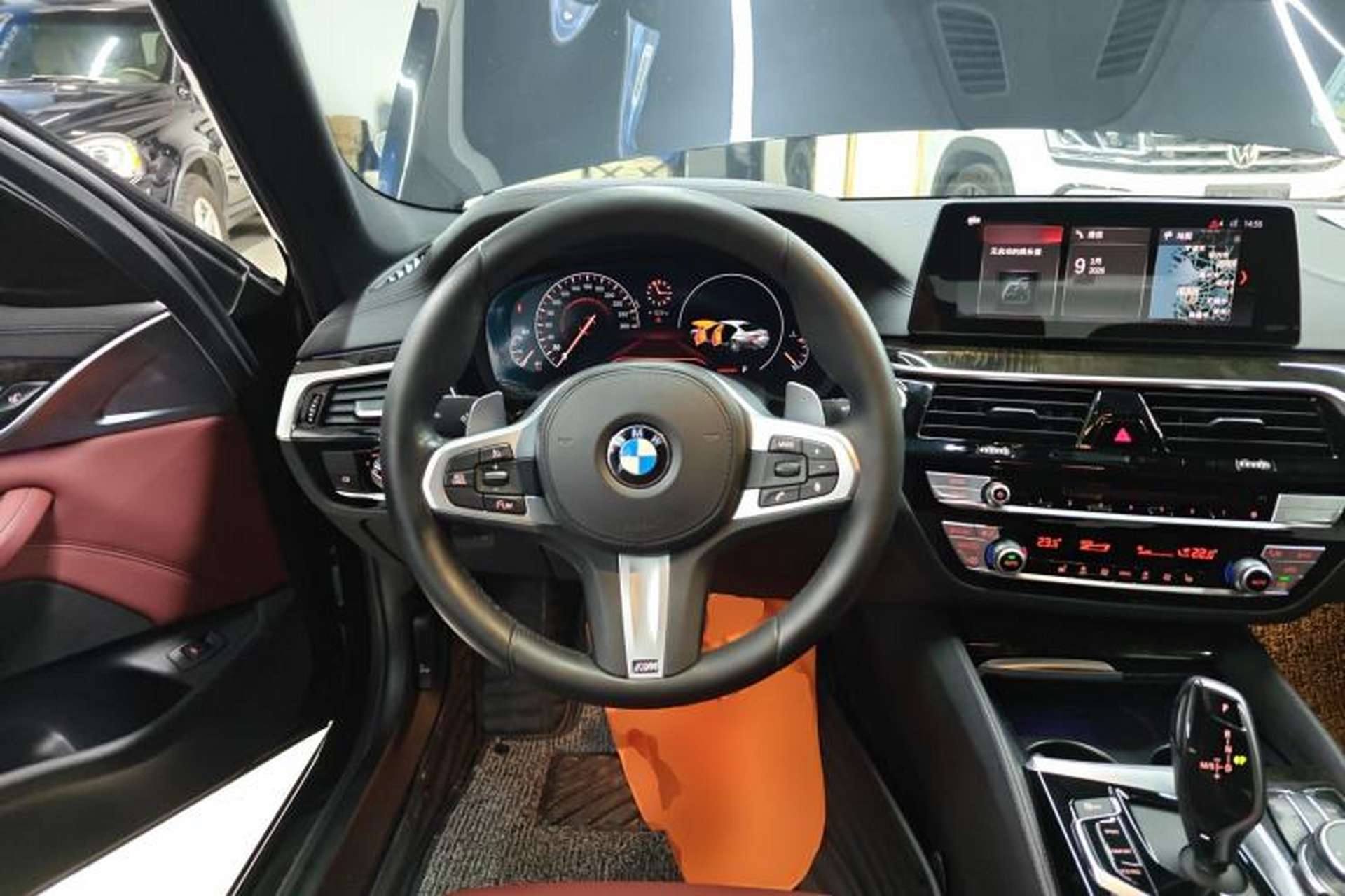 Used BMW 5 Series 2019 Facelifted 530Li Leading Edition M Sport Package Steering Wheel